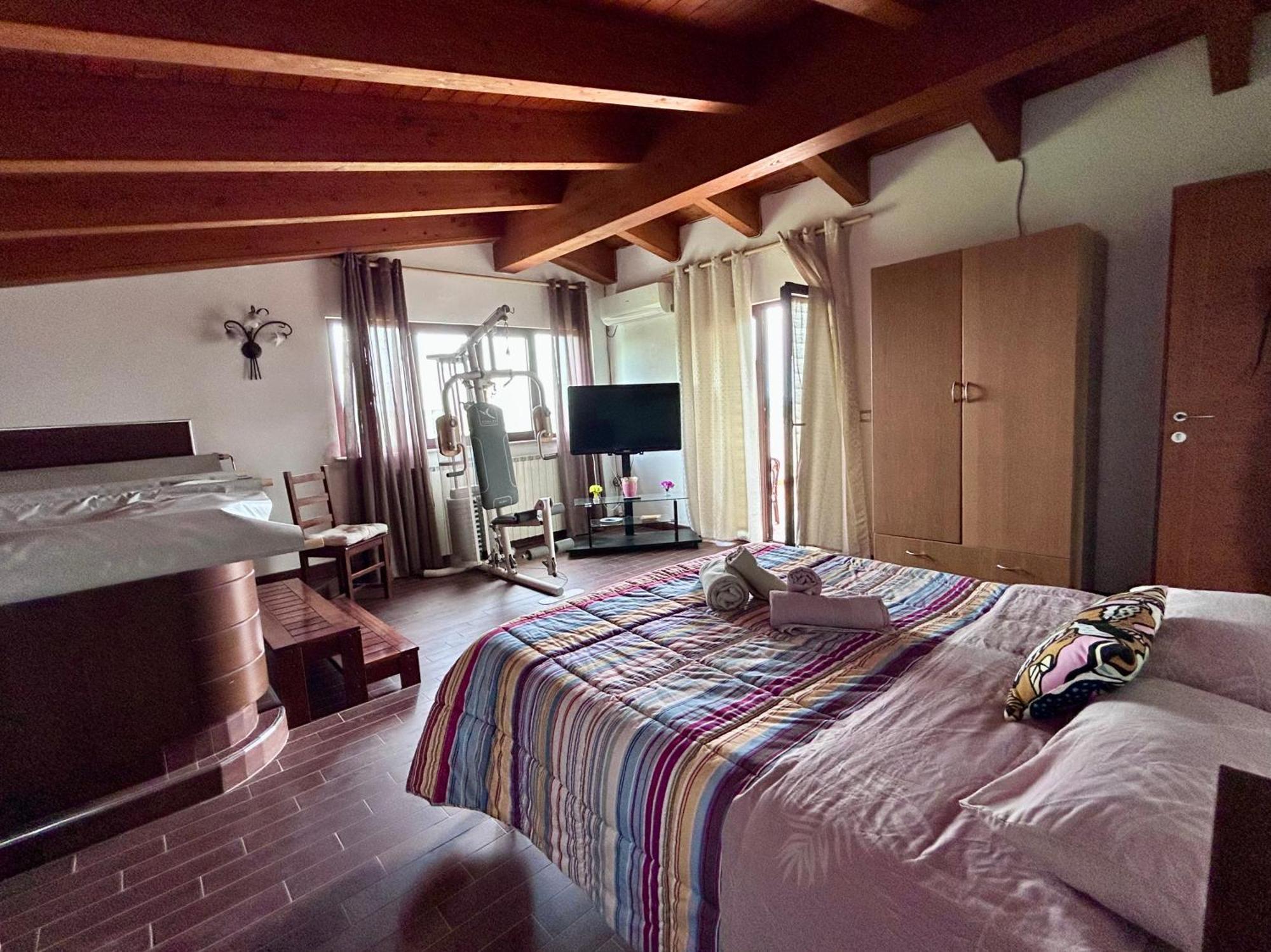 La Villa In Campagna Città Sant'Angelo Esterno foto